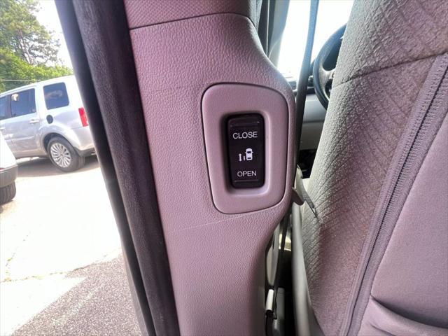 used 2016 Honda Odyssey car, priced at $12,999