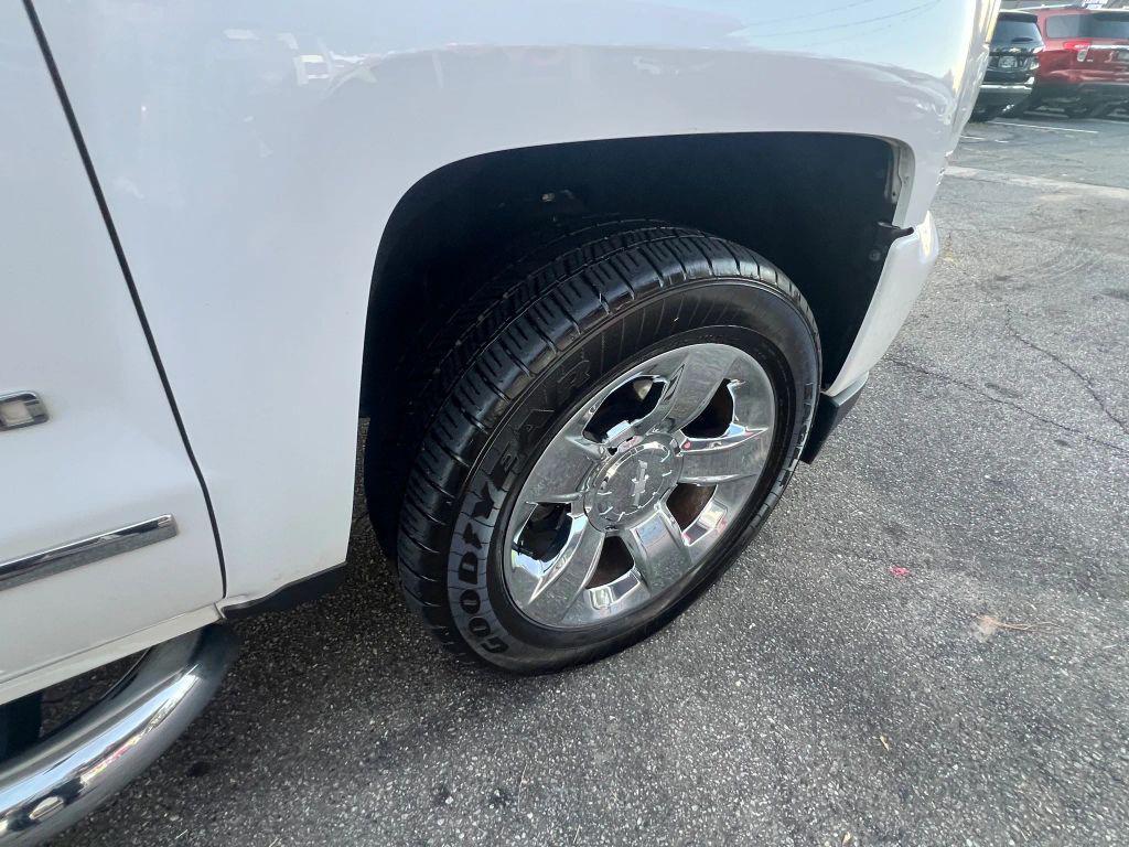 used 2018 Chevrolet Silverado 1500 car, priced at $19,500