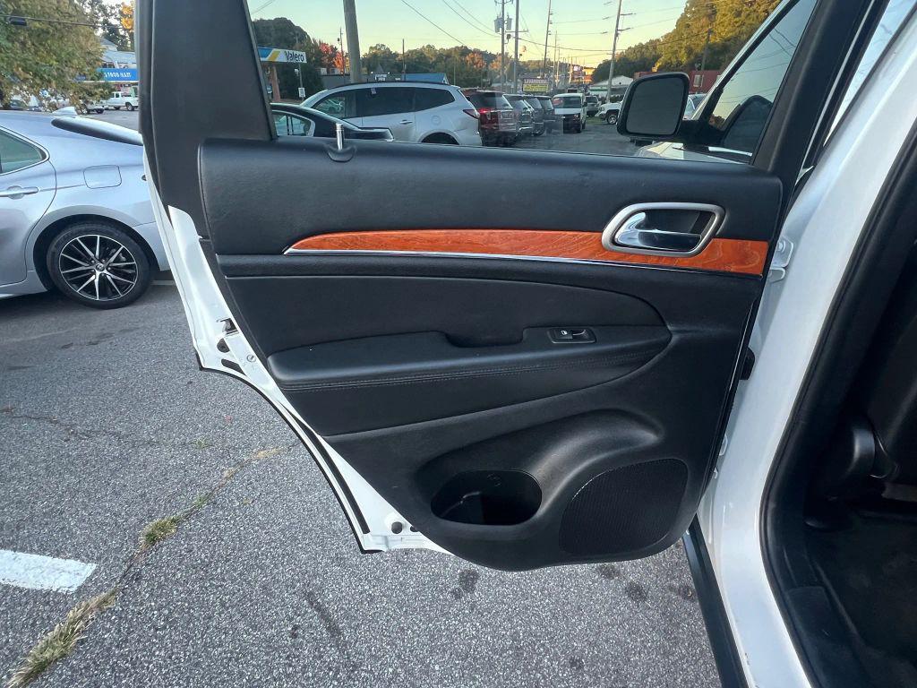 used 2013 Jeep Grand Cherokee car, priced at $8,999