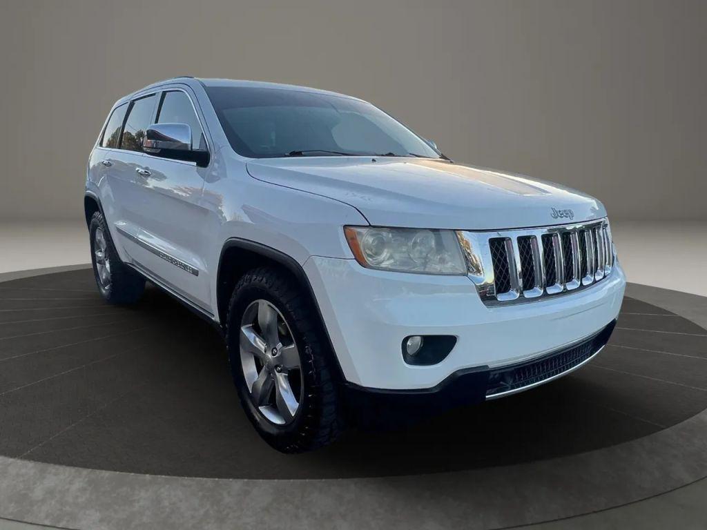 used 2013 Jeep Grand Cherokee car, priced at $8,999