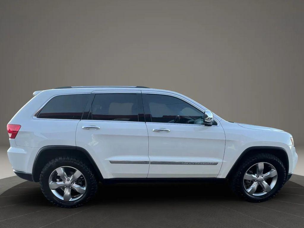 used 2013 Jeep Grand Cherokee car, priced at $8,999