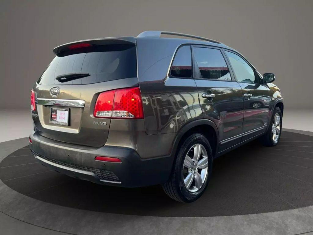 used 2012 Kia Sorento car, priced at $7,500