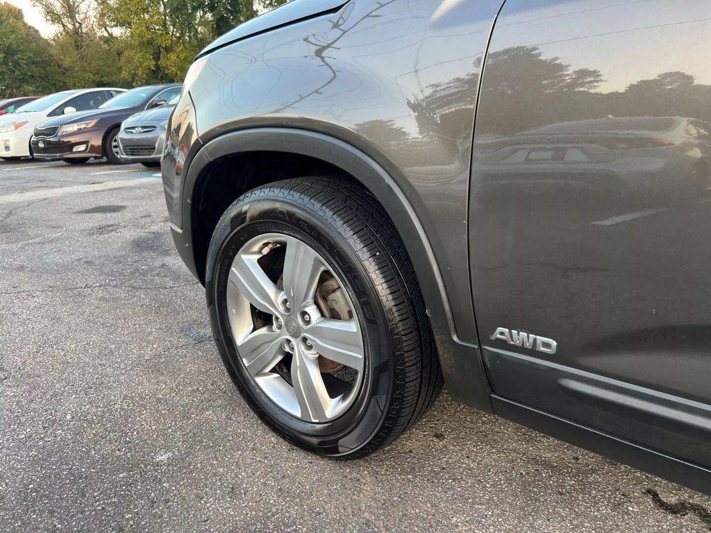 used 2012 Kia Sorento car, priced at $7,500