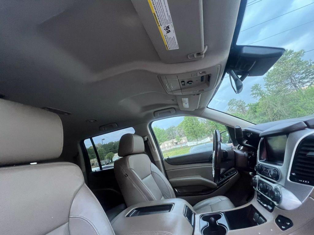 used 2020 GMC Yukon XL car, priced at $17,999