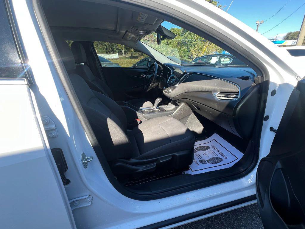 used 2018 Chevrolet Malibu car, priced at $14,995