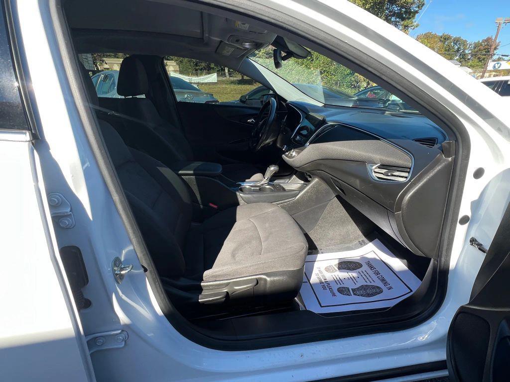 used 2018 Chevrolet Malibu car, priced at $14,995