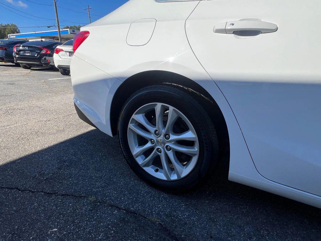 used 2018 Chevrolet Malibu car, priced at $14,995