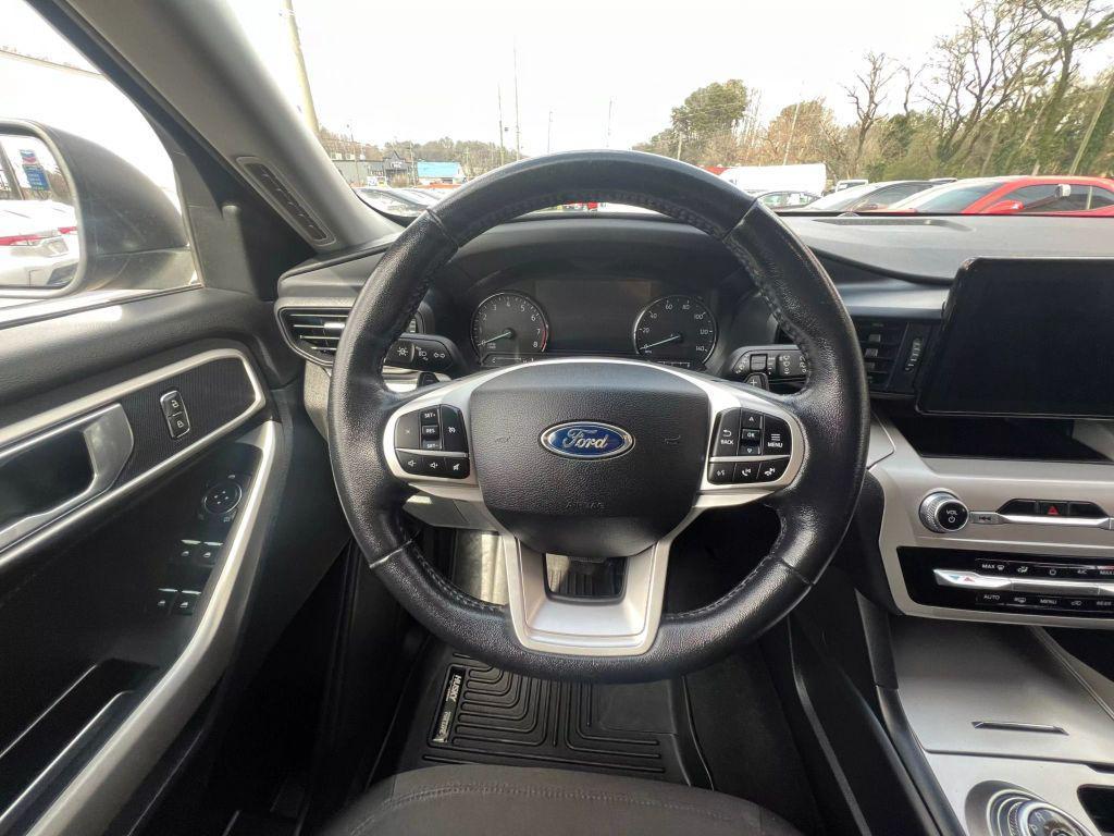 used 2020 Ford Explorer car, priced at $15,500