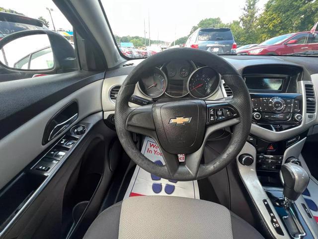 used 2015 Chevrolet Cruze car, priced at $8,999