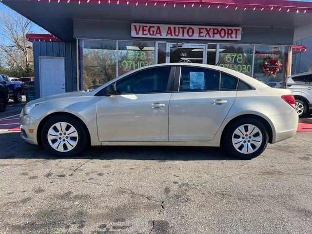 used 2013 Chevrolet Cruze car, priced at $11,500