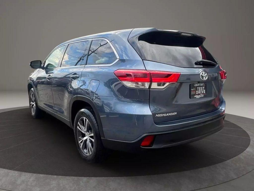 used 2019 Toyota Highlander car, priced at $16,800
