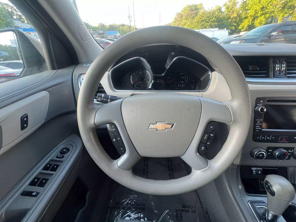 used 2017 Chevrolet Traverse car, priced at $13,500