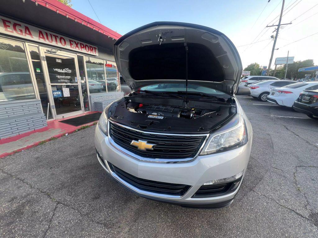 used 2017 Chevrolet Traverse car, priced at $13,500