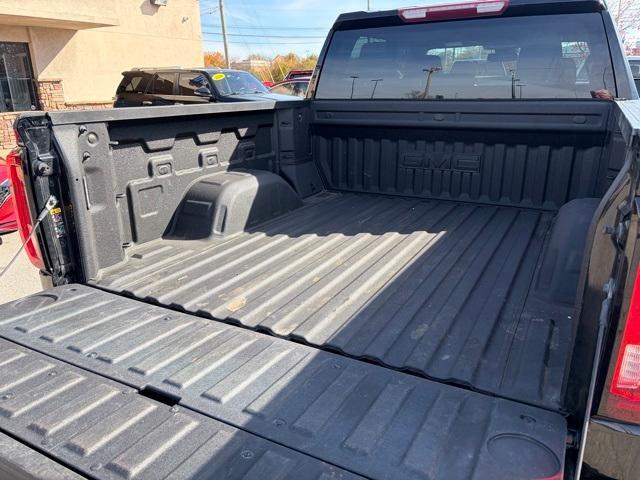 used 2022 GMC Sierra 1500 car, priced at $35,999