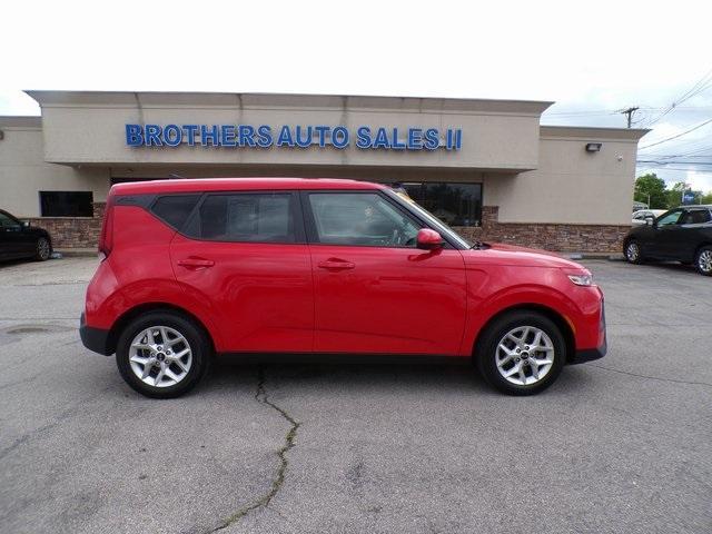 used 2020 Kia Soul car, priced at $12,999
