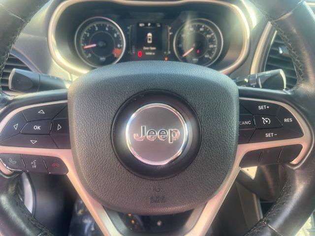 used 2014 Jeep Cherokee car, priced at $12,999