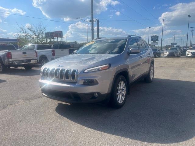 used 2014 Jeep Cherokee car, priced at $12,999