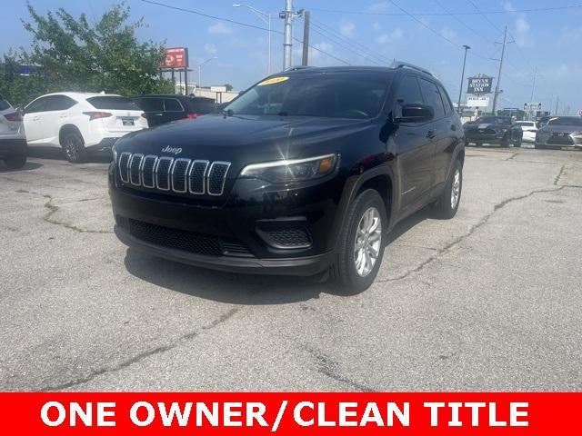 used 2020 Jeep Cherokee car, priced at $18,999