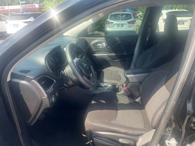 used 2020 Jeep Cherokee car, priced at $18,999