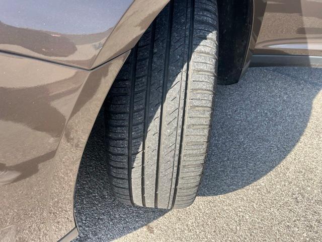 used 2015 Ford Taurus car, priced at $9,858