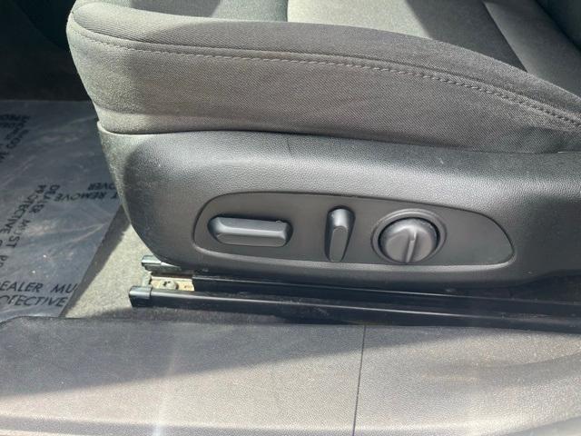used 2021 Chevrolet Malibu car, priced at $13,900