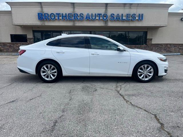 used 2021 Chevrolet Malibu car, priced at $13,900