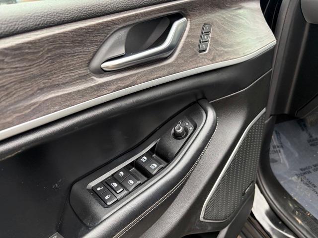 used 2023 Jeep Grand Cherokee car, priced at $29,999