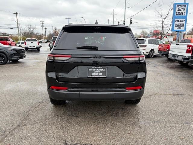 used 2023 Jeep Grand Cherokee car, priced at $29,999