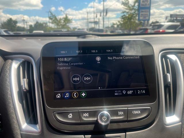 used 2025 Chevrolet Malibu car, priced at $20,999