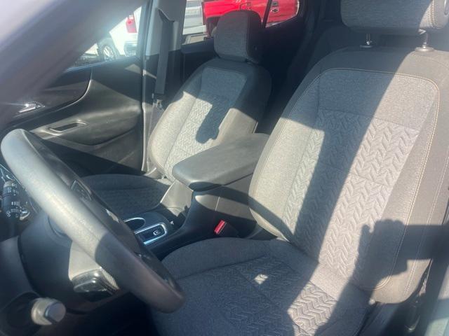 used 2023 Chevrolet Equinox car, priced at $19,999