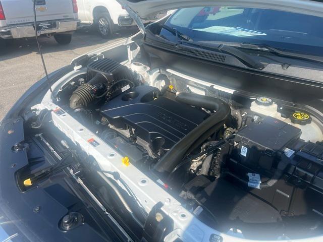 used 2023 Chevrolet Equinox car, priced at $19,999