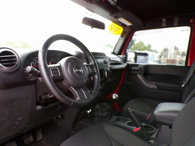 used 2014 Jeep Wrangler Unlimited car, priced at $18,900