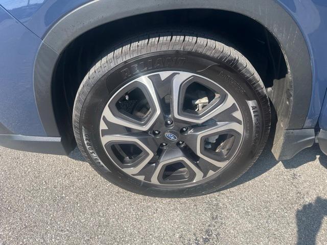 used 2023 Subaru Ascent car, priced at $31,999