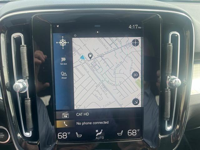 used 2021 Volvo XC40 car, priced at $16,999