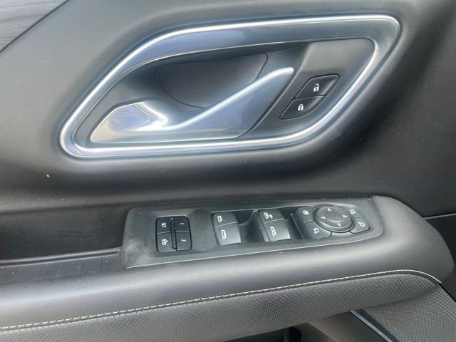 used 2021 GMC Yukon car, priced at $38,999