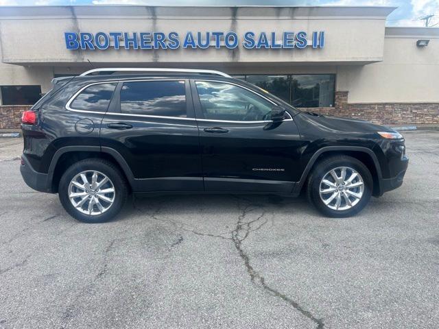 used 2015 Jeep Cherokee car, priced at $9,999
