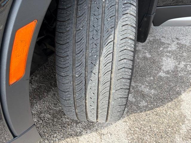 used 2023 Cadillac XT4 car, priced at $29,750