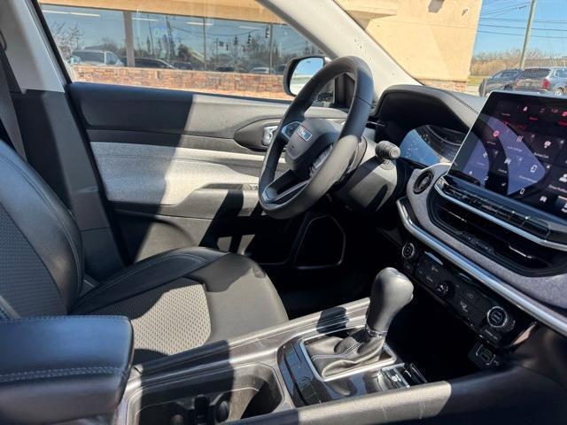 used 2022 Jeep Compass car, priced at $16,999