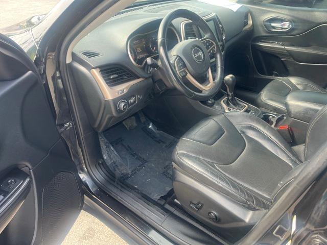 used 2014 Jeep Cherokee car, priced at $11,900