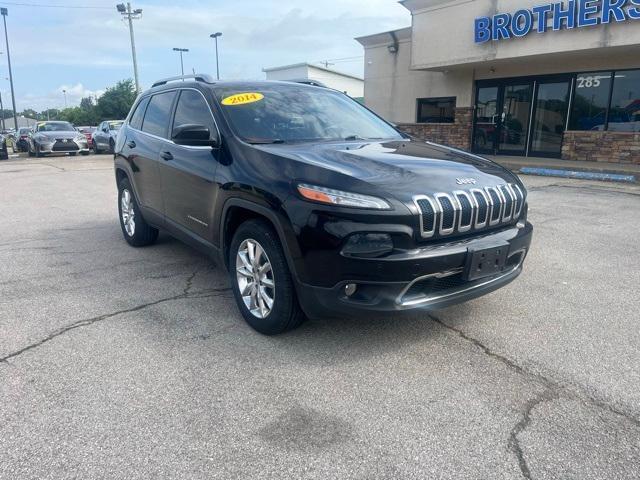 used 2014 Jeep Cherokee car, priced at $11,900