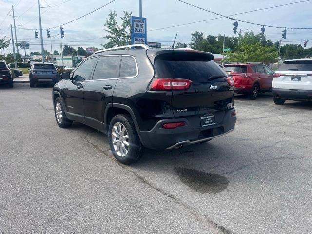 used 2014 Jeep Cherokee car, priced at $11,900