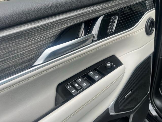 used 2022 Jeep Wagoneer car, priced at $40,999