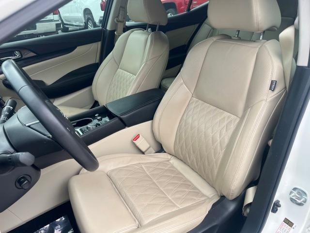 used 2023 Nissan Maxima car, priced at $34,999