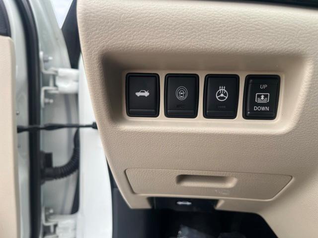 used 2023 Nissan Maxima car, priced at $34,999