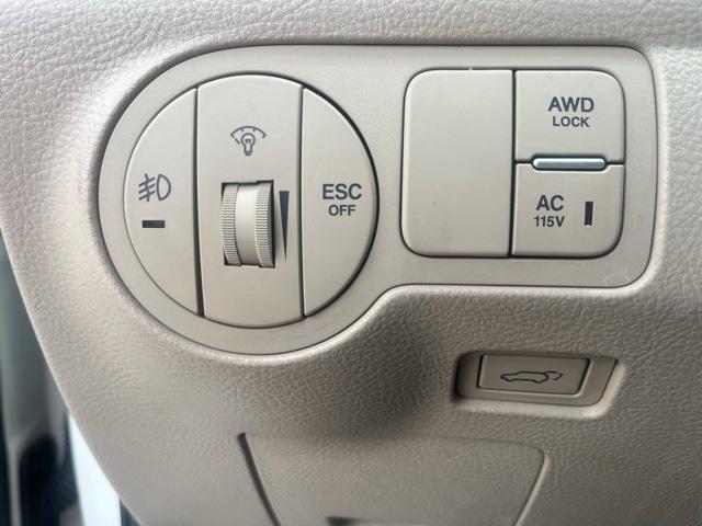 used 2012 Hyundai Veracruz car, priced at $8,999