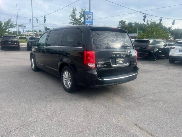 used 2018 Dodge Grand Caravan car, priced at $9,999