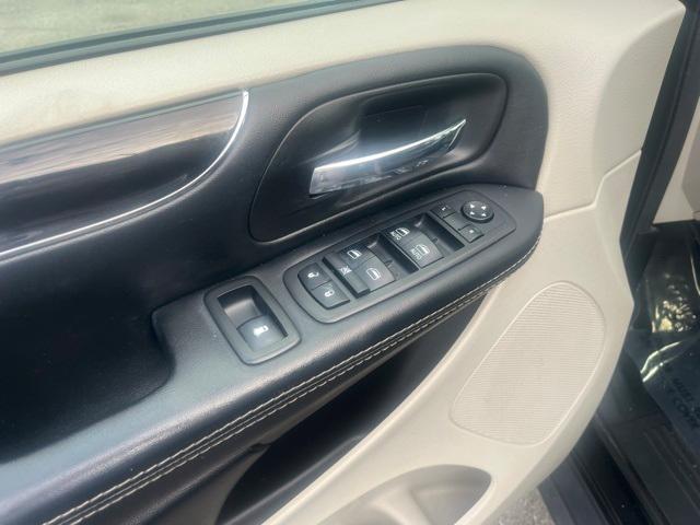 used 2018 Dodge Grand Caravan car, priced at $9,999