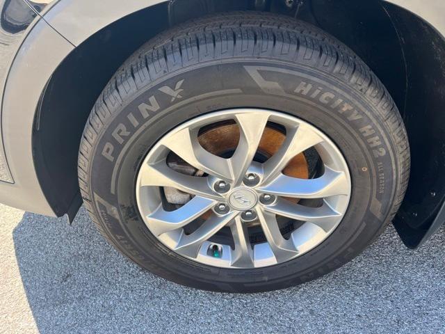 used 2020 Hyundai Santa Fe car, priced at $15,999