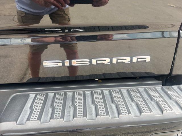 used 2020 GMC Sierra 1500 car, priced at $38,750