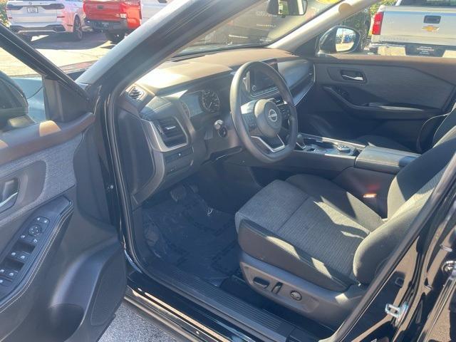 used 2023 Nissan Rogue car, priced at $21,999